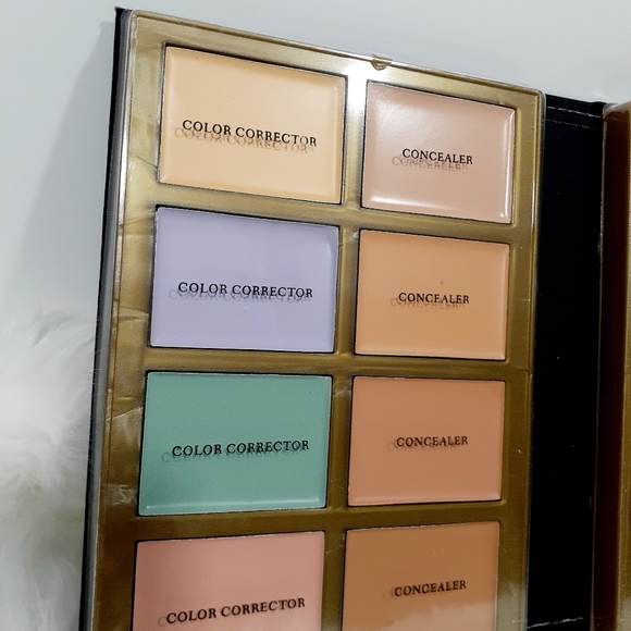 Risque Beaute Correct and Concealer Set - Picture 3 of 4